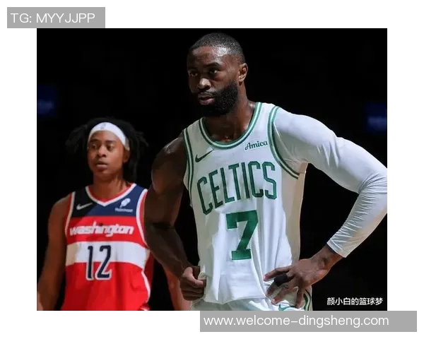 杰伦布朗高效表现出战9分钟贡献11分3篮板1盖帽状态回暖令人期待